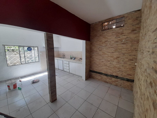 Imagen 3 de 9 de Padrón En Napoles Esq. Abipones Barrio Bella Italia U$s62000