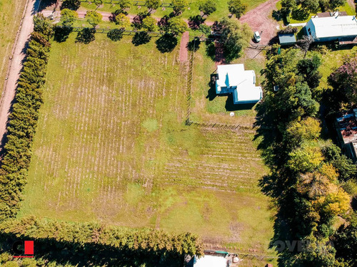 Terreno En Parques Y Jardines. Muy Buena Ubicación.