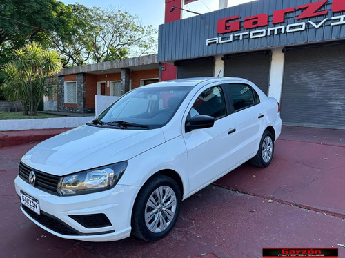 Volkswagen Gol Sedan 1.6 Trendline 101cv