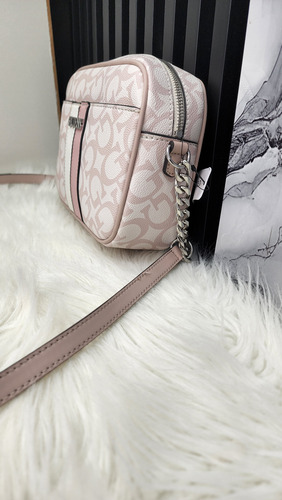 Crossbody Guess Jj970870 Nueva 100 % Original Con Etiqueta Rosa Pálido Estampado Níquel Rosa Pálido