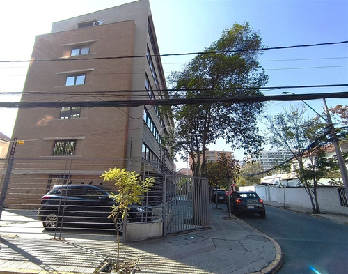 2 Excelentes Estacionamientos 1 Piso En Venta En Providencia