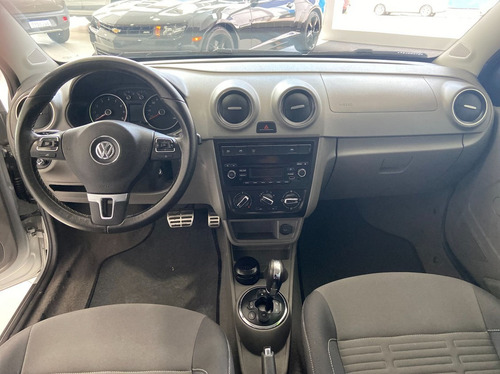 Imagem 11 de 15 de Volkswagen Gol 1.6 Mi Highline 8v