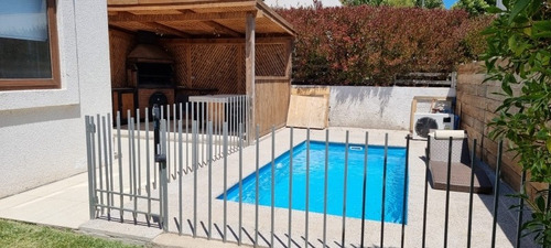Casa En Venta Maitencillo De 4 Dormitorios En Condominio