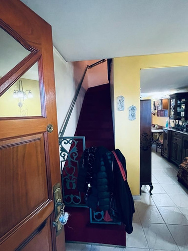 Imagen 2 de 9 de Duplex En Venta Ubicado En Calle 58 Esq 24