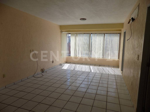 Departamento En Venta, Col. Centro, Coatzacoalcos, Ver.