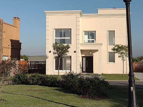 Hermosa Casa A Estrenar Barrio San Ramiro!