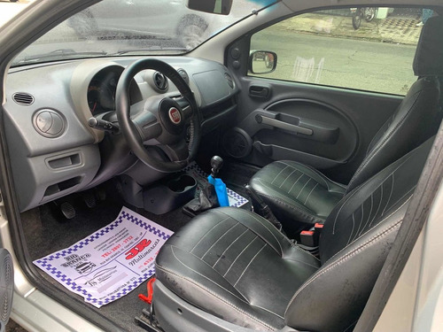 Imagem 7 de 10 de Fiat Uno 2013 1.0 Vivace Flex 3p