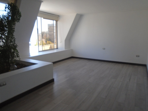 Espectacular Dúplex - El Bosque - Metro- Jacuzzi-sauna