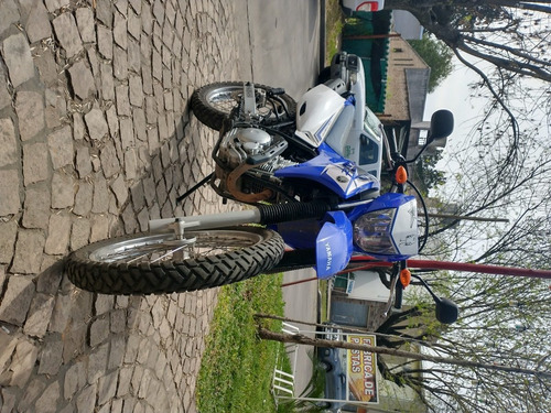 Imagen 3 de 8 de Yamaha Xtz 250 Cc Año 2015 Único Dueño.