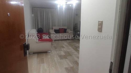 Apartamento En Venta San Roman Ee25-17909