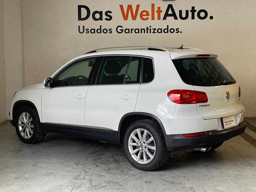 Imagen 5 de 15 de Volkswagen Tiguan 2016 2.0 Track&fun Nave Piel At