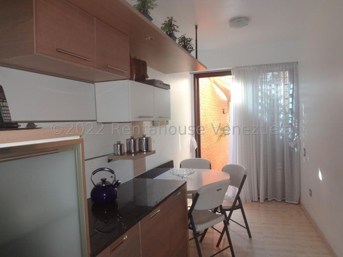 Imagen 3 de 14 de Townhouse En Venta La Boyera Mls #22-17090