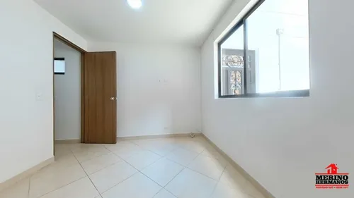 Apartamento En Arriendo En Medellín - La Candelaria