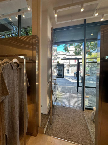 Venta Hermoso Local, Palermo Hollywood, 159 M2, 2 Cocheras Cubiertas Av. Cordoba 5500!