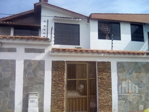 Gabriela Figuera Vende Casa En Puerto Cabello Cumboto Norte Atc-655