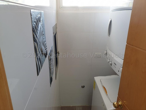 Imagen 14 de 28 de Local En Venta - Urb Miranda - 23-18366 Lrf 04128049913