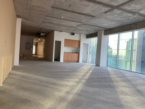 Oficinas En Venta De 167 M2, Obra Gris, Ciudad Empresarial. 