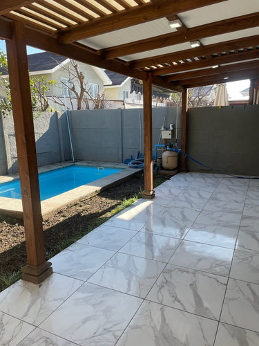 Se Arrienda Casa Dentro De Condominio Los Arrayanes, Colina