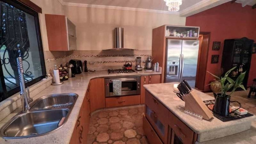 Imagen 17 de 27 de Belkliag/ Vende Espectacular Casa Amoblada, Equipada En La Lopera Conj Cerrado En San Diego Valencia(lrier)