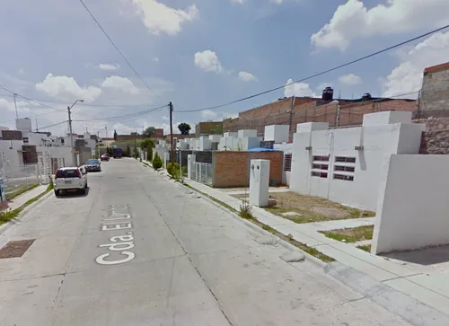 Sg- Casa En Recuperacion Bancaria En Cerrada Romero, Los Laureles, Aguascalientes, Aguascalientes.