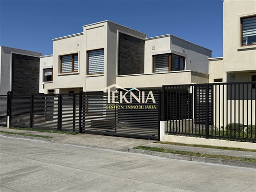 Venta Casa 4 Dormitorios Como Nueva Cumbres Del Sur Temuco