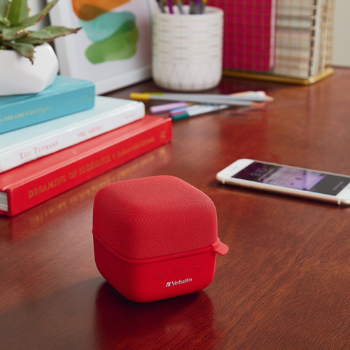 Bocina Portátil Verbatim 5w Tws Cube Red Bluetooth Microsd
