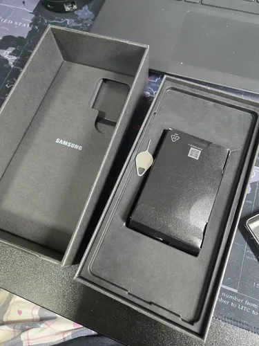 Samsung Galaxy S25 Ultra 5g, 512gb, 12gb, Câmera Quádrupla