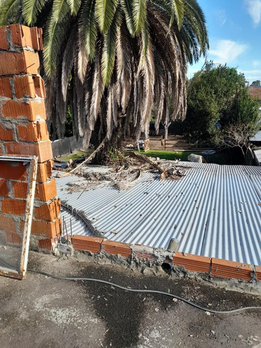 Terreno Con Mejoras