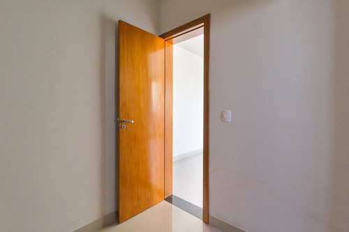 Imagem 12 de 23 de Casa À Venda, 3 Quartos, 1 Suíte, 2 Vagas, Europa - Contagem/mg - 20694