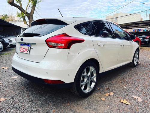 Imagen 6 de 10 de Ford Focus Iii 2018 2.0 Se Plus Mt