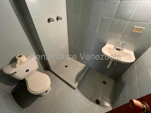 Apartamento En Venta En La Victoria Aragua 25-22980 Irrr