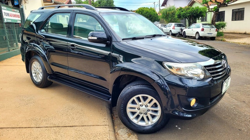 Imagem 2 de 14 de Hilux Sw4 Sr 4x2 2.7 Flex 16v Aut.