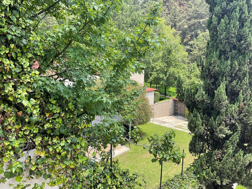 Terreno Residencial En Venta En Bosques De Las Lomas, Priv. Ahuehuetes Sur