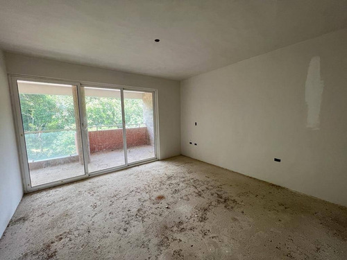 Imagen 11 de 13 de Hilmar Rios C151553 Vende Townhouse En Valles De Camoruco Tlf 0414-432-69-46 @hilmaririos.remax.al