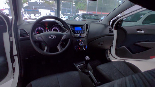 Imagem 8 de 14 de Hyundai Hb20 1.6 Comfort Plus (flex)