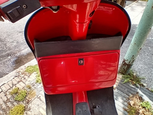 Piaggio Vespa 150 Gris Impecable Blanca Roja