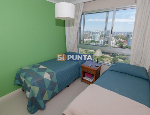 Imagen 15 de 18 de Penthouse En Roosevelt En Alquiler