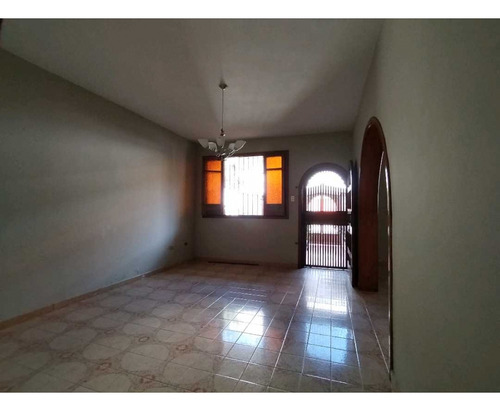 Casa En Venta, Valencia, Urb Trigaleña Em-8370321