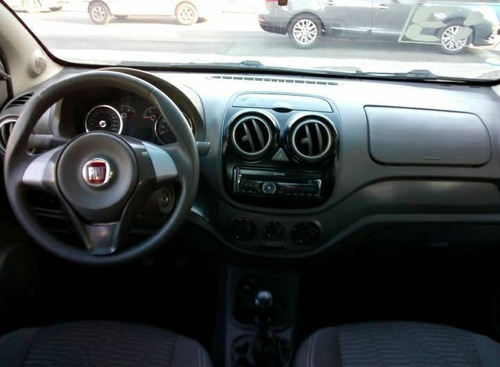 Imagem 4 de 10 de Fiat Palio 2013 1.0 Attractive Flex 5p