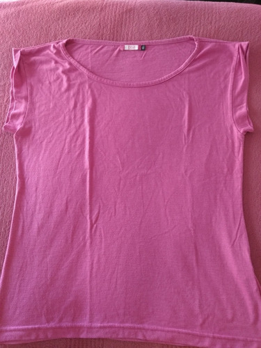 Remera Fucsia Dama