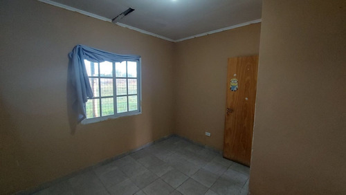 Casa En Venta En Carmen De Areco