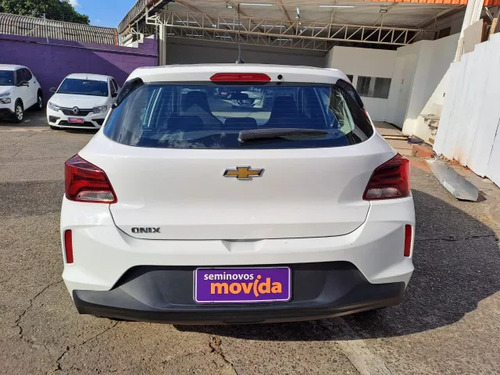Chevrolet Onix 1.0