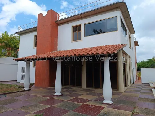 Casa En Venta La Tahona As