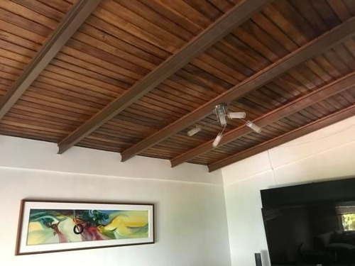 Imagen 8 de 21 de Excelente Casa Para Remodelar En Venta Prados Del Este Mls #21-2593