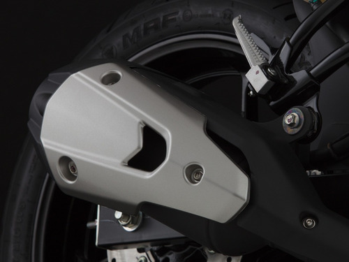 Imagen 9 de 20 de Yamaha Fz 25 0km 2023 Negra Ahora 12! Oferta - Palermo Bikes