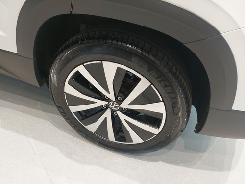 Volkswagen Taos 1.4 250 TSI TOTAL FLEX HIGHLINE AUTOMÁTICO