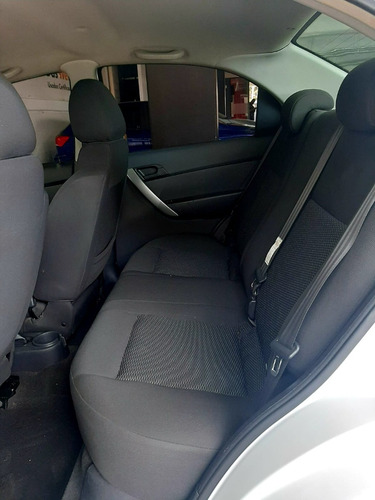 Imagen 11 de 12 de Chevrolet Aveo Lt