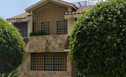 Casa A La Venta En Jardines De Jerez, Leon, Guanajuato, Remate Adjudicado