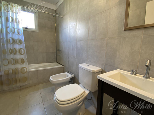 Casa En Venta En Santo Domingo Canning