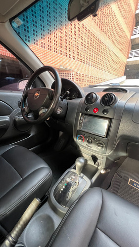 Chevrolet Aveo 2010 Automático
